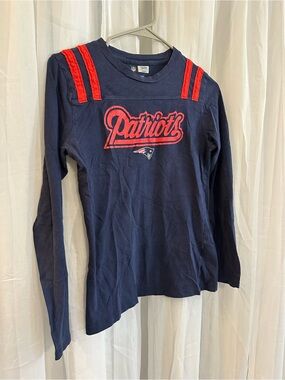 Patriots NFL apparel Long Sleeve Shirt - Navy and Red Women’s